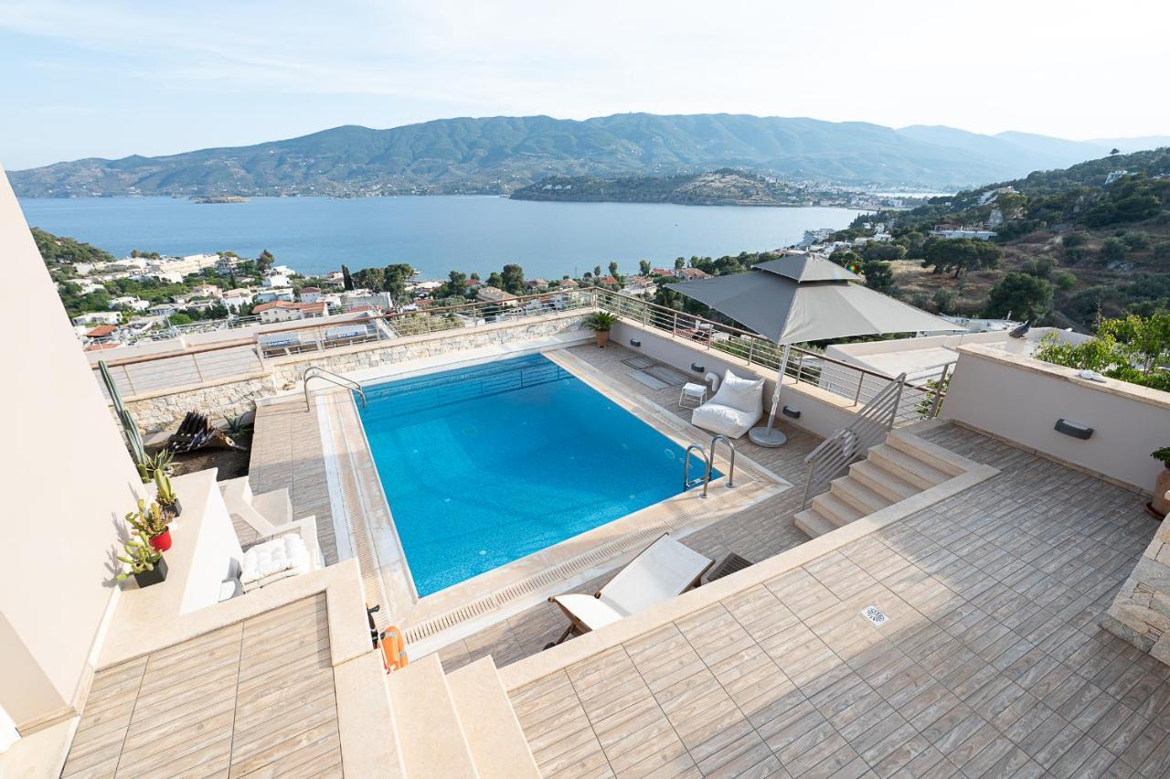 Kalavria Luxury Suites, Afroditi Suite With Magnificent Sea View And Private Swimming Pool. Poros Town Esterno foto