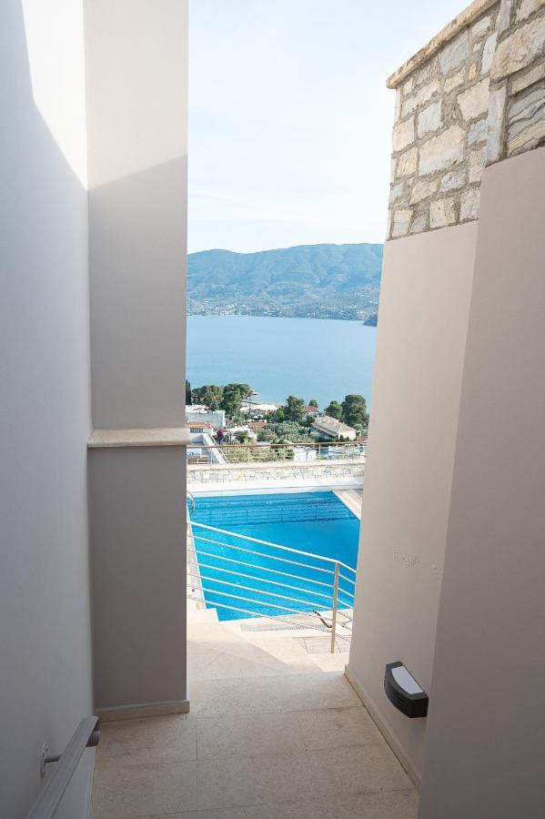 Kalavria Luxury Suites, Afroditi Suite With Magnificent Sea View And Private Swimming Pool. Poros Town Esterno foto